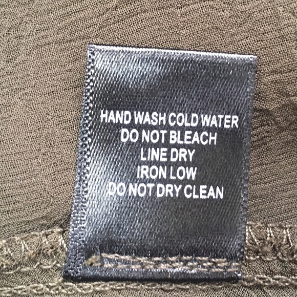 Double Zero Open Back Sleeveless Chiffon & Faux Sleeveless Top Olive Size Small - Picture 13 of 14